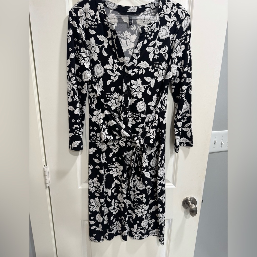 White House Black Market Black and White Floral Dress